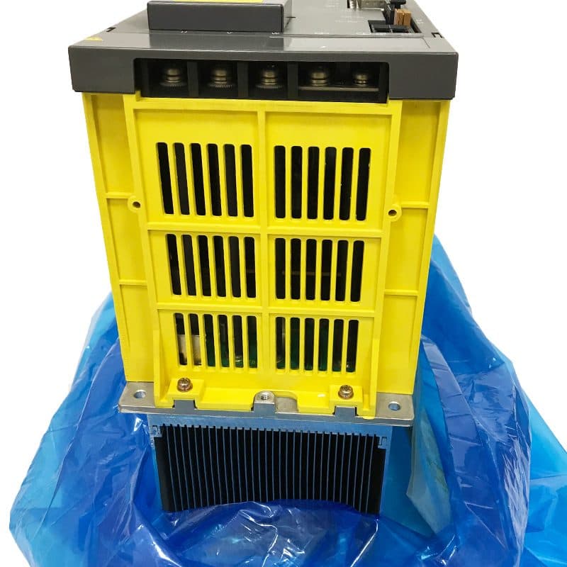 A06B-6096-H108 FANUC A06B-6096-H108 Servo Amplifier / Drive - Detail View | FANUC Servo Amplifier / Drive