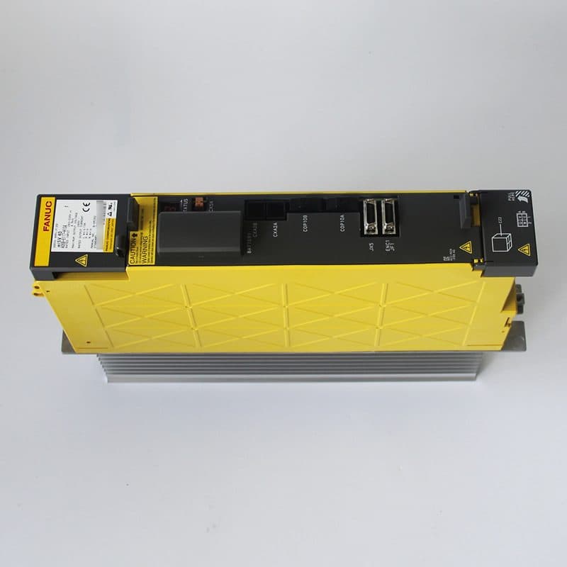 A06B-6114-H104 FANUC A06B-6114-H104 Servo Amplifier / Drive - Detail View | FANUC Servo Amplifier / Drive