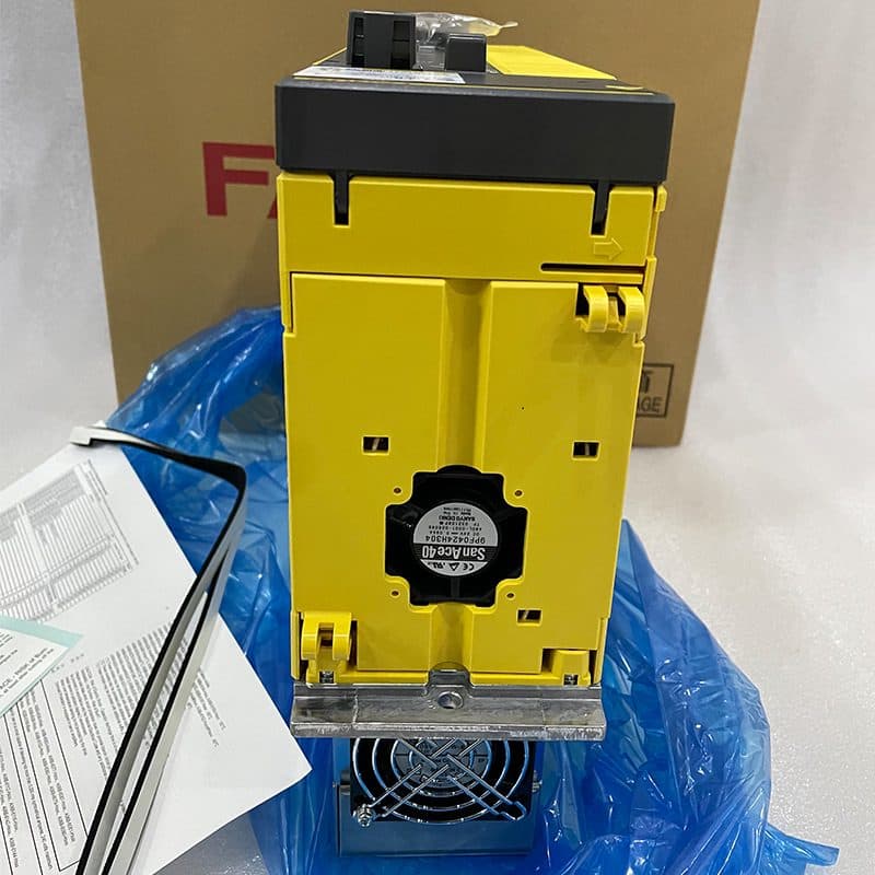 A06B-6200-H011 FANUC A06B-6200-H011 Servo Amplifier / Drive - Detail View | FANUC Servo Amplifier / Drive
