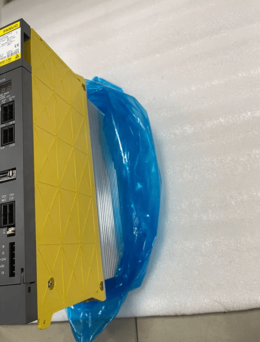 A06B-6077-H106 FANUC A06B-6077-H106 Servo Amplifier Module - Detail View | FANUC Servo Amplifier / Drive