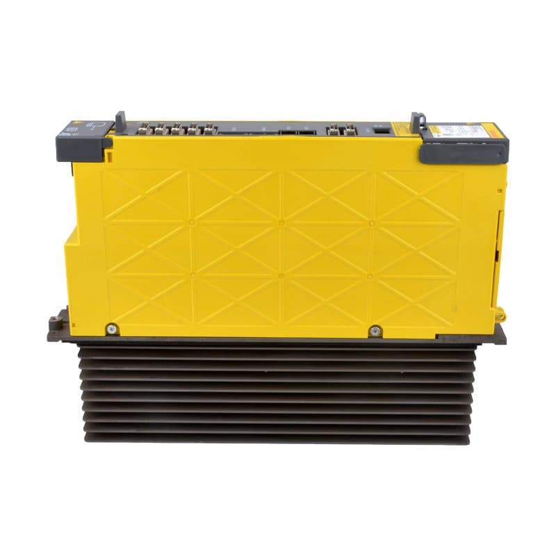 A06B-6220-H002 FANUC A06B-6220-H002 Servo Amplifier / Drive - Detail View | FANUC Servo Amplifier / Drive