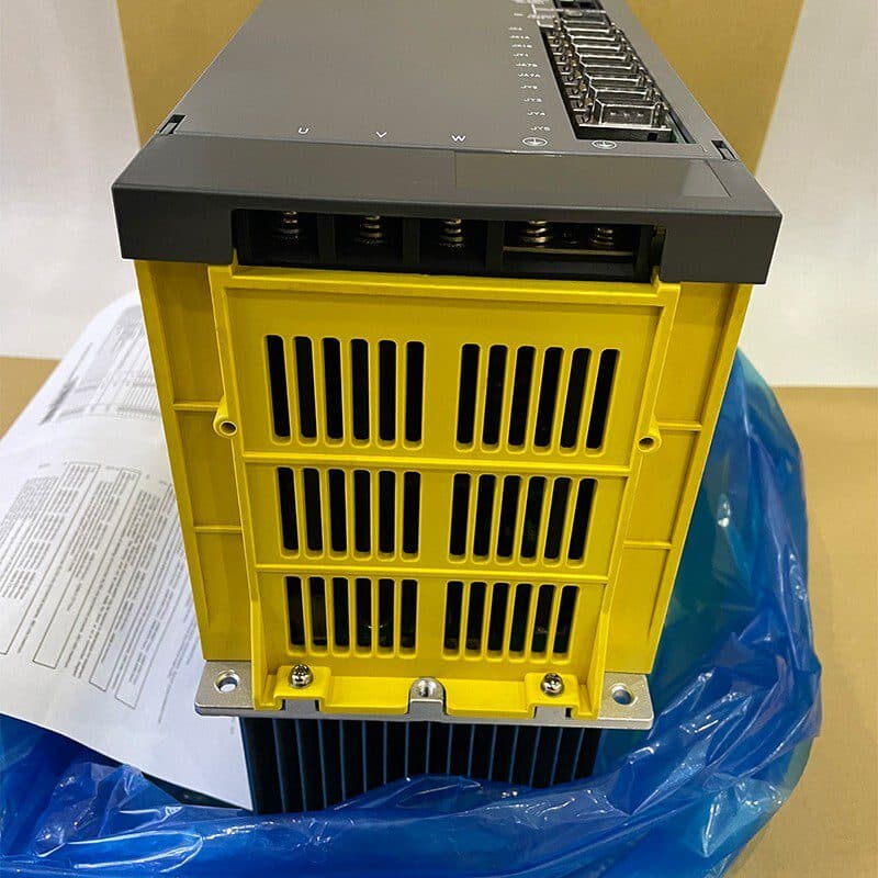 A06B-6102-H115#H520 FANUC A06B-6102-H115#H520 Servo Amplifier / Drive - Detail View | FANUC Servo Amplifier / Drive