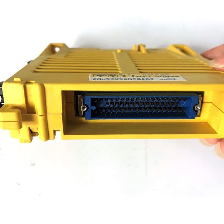 A03B-0815-C002 FANUC A03B-0815-C002 I/O Module - View 3 | CNC Spare Part