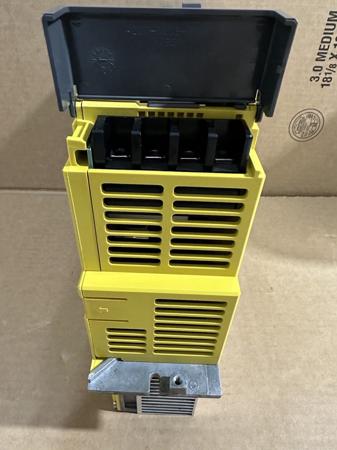 A06B-6220-H011 FANUC A06B-6220-H011 Servo Amplifier / Drive - View 5 | CNC Spare Part
