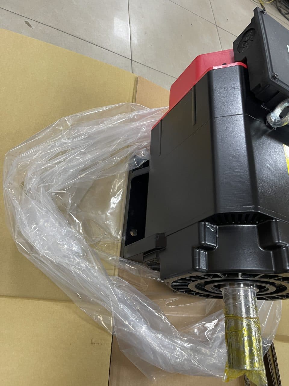 A06B-1498-B200 FANUC A06B-1498-B200 Spindle Motor - View 4 | CNC Spare Part