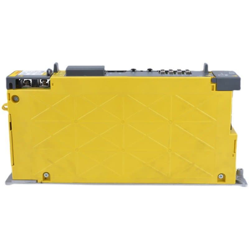 A06B-6240-H305 FANUC A06B-6240-H305 Servo Amplifier / Drive - Detail View | FANUC Servo Amplifier / Drive