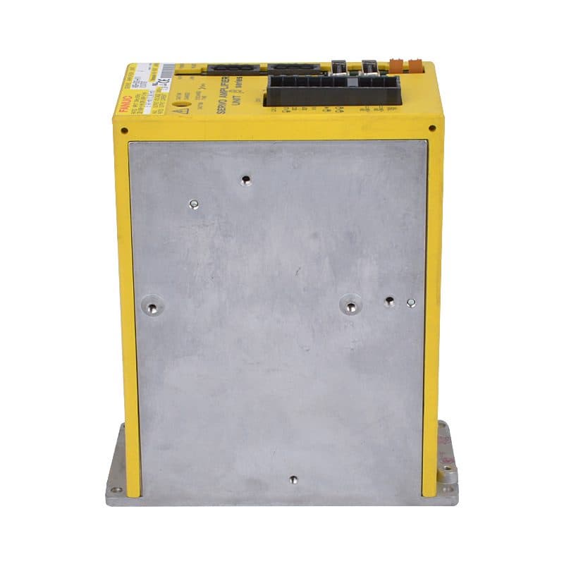 A06B-6093-H111 FANUC A06B-6093-H111 Servo Amplifier / Drive - Detail View | FANUC Servo Amplifier / Drive