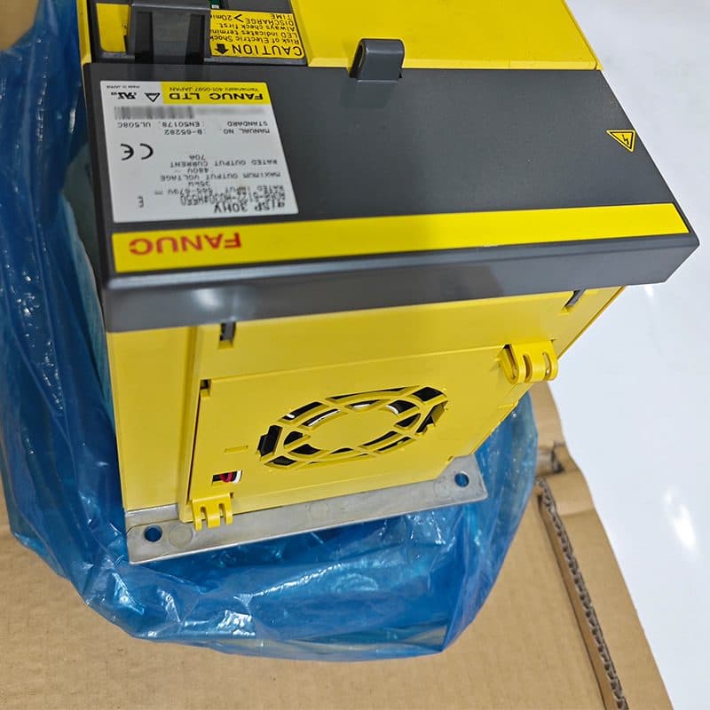 A06B-6122-H030 FANUC A06B-6122-H030 Servo Amplifier / Drive - Detail View | FANUC Servo Amplifier / Drive