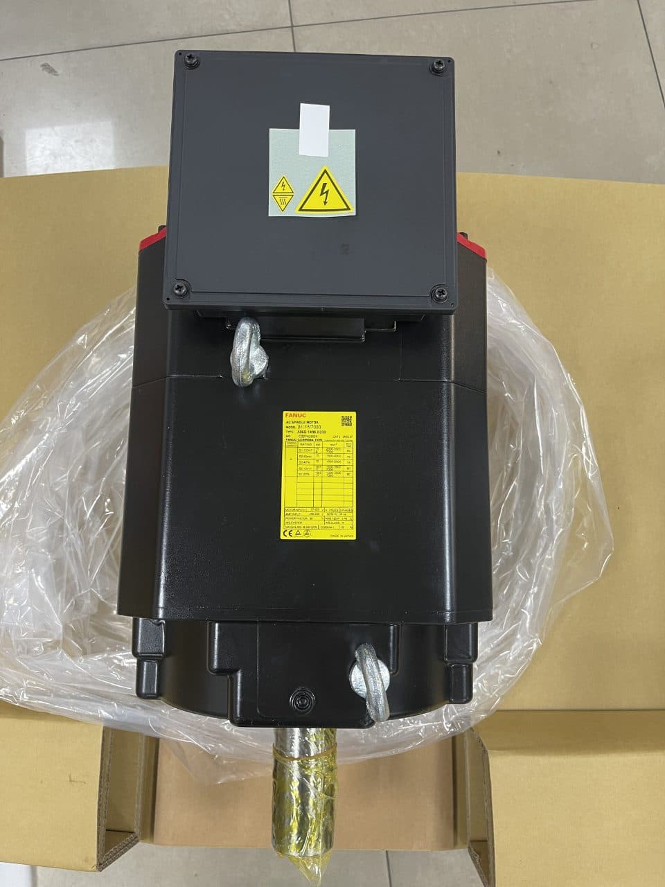 A06B-1498-B200 FANUC A06B-1498-B200 Spindle Motor - Detail View | FANUC Spindle Motor