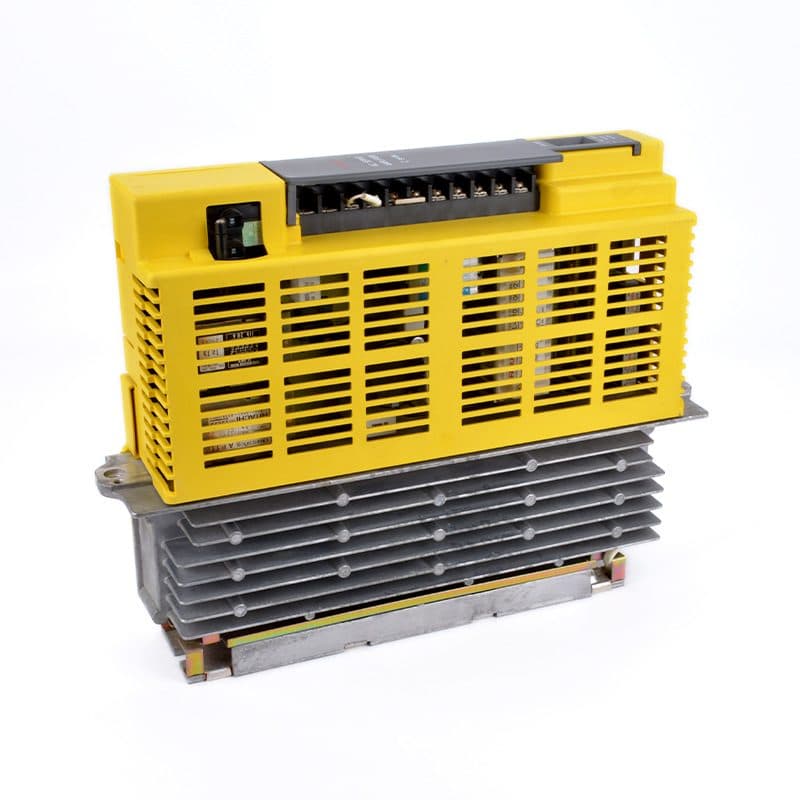 A06B-6066-H246 FANUC A06B-6066-H246 Servo Amplifier / Drive - Detail View | FANUC Servo Amplifier / Drive