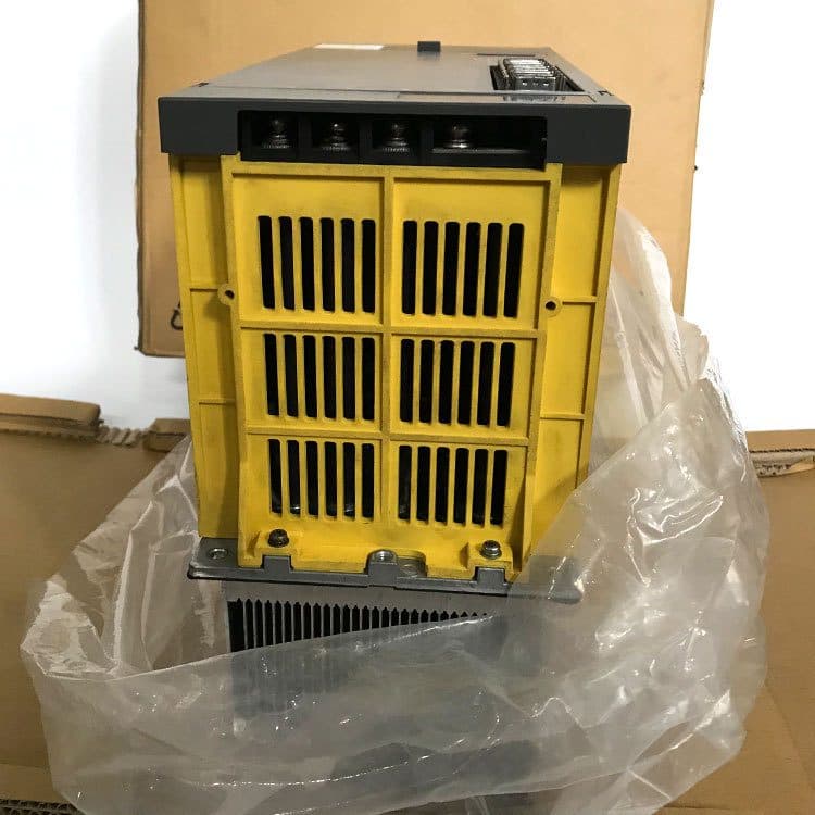 A06B-6102-H122#H520 FANUC A06B-6102-H122#H520 Servo Amplifier / Drive - Detail View | FANUC Servo Amplifier / Drive