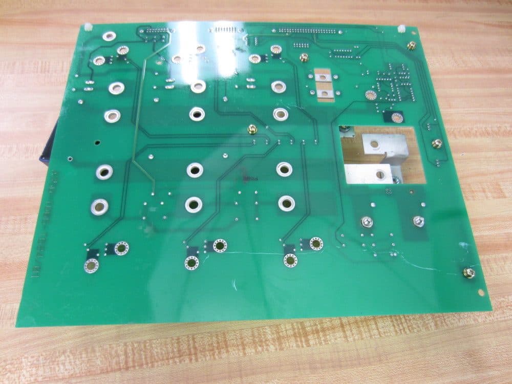 A20B-1006-0680 FANUC A20B-1006-0680 PCB Board - View 3 | CNC Spare Part